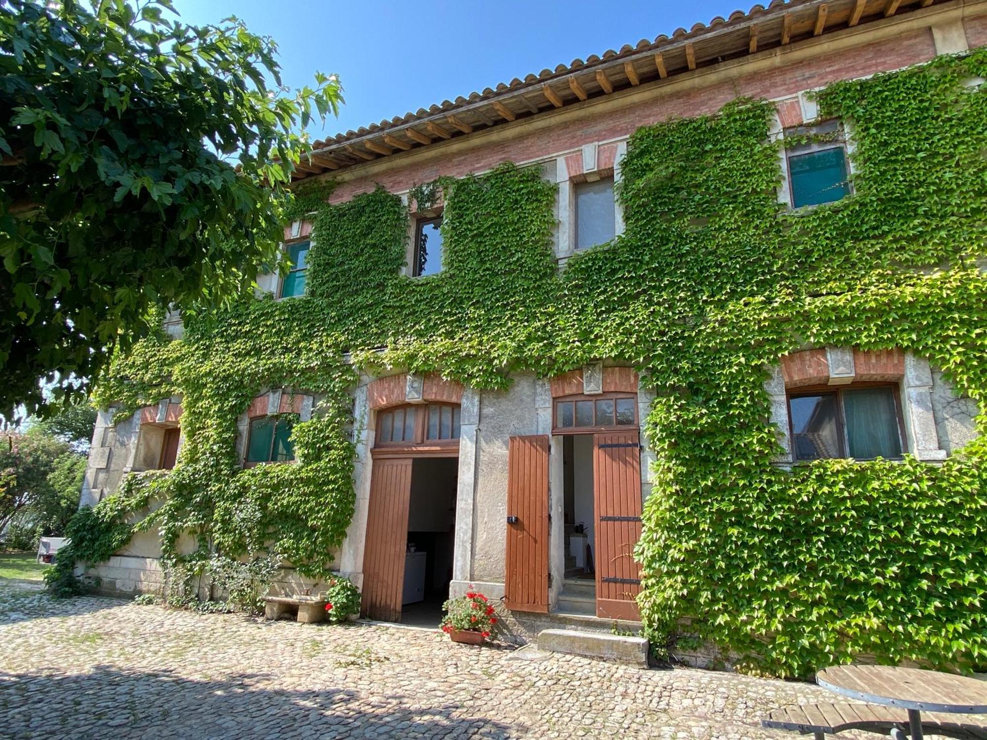 Les Pierrades En Camargue Vauvert Exterior foto